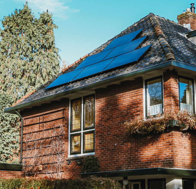 Zonnepanelen Hoogland